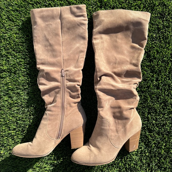 Target Shoes | Knee High Slouch Boots | Color: Tan | Size: 11 | Thesuburbanmama's Closet